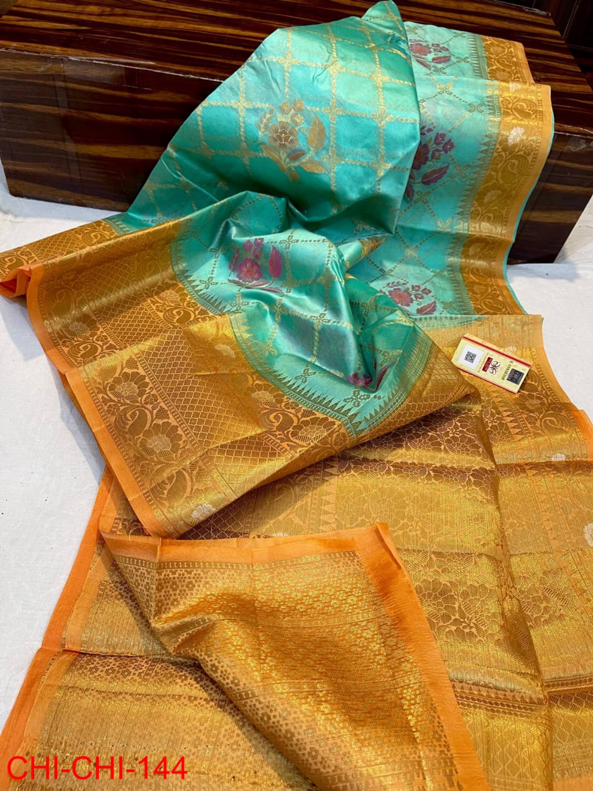 Chiniya Silk – Tabakashi