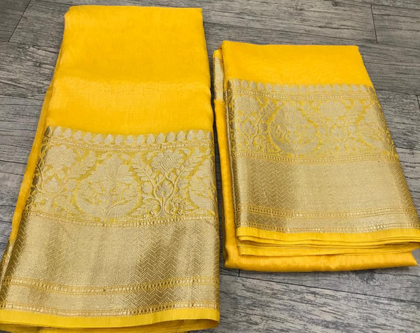 Pure Banarasi Linen Silk Border Saree with contrast Blouse ( length- 6.3 meter )