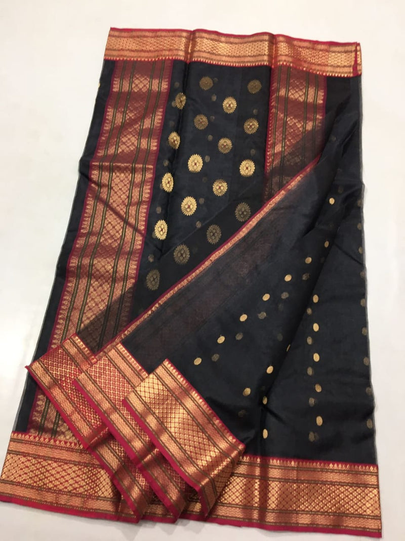 Pure Chanderi Silk Hand Woven  Saree With Blouse.