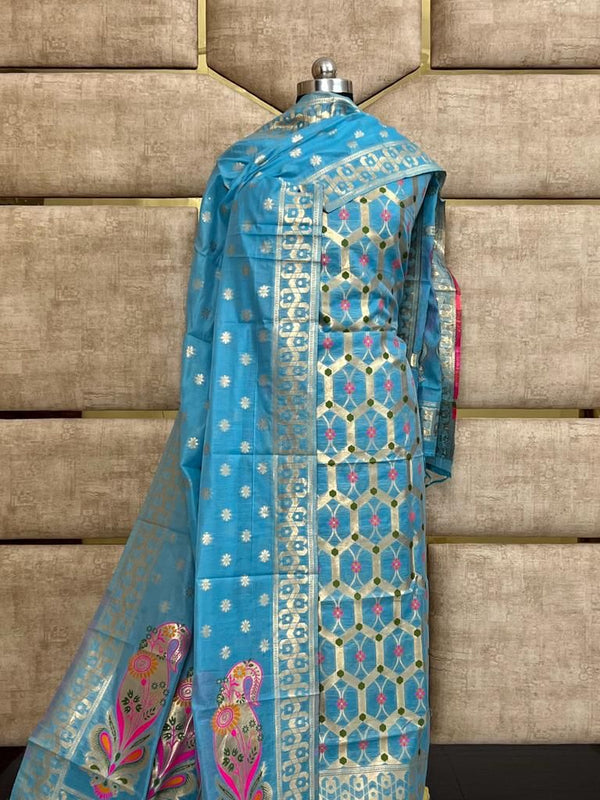 Banarasi Cotton Jamdani weaved Suit With Zari Weaving.